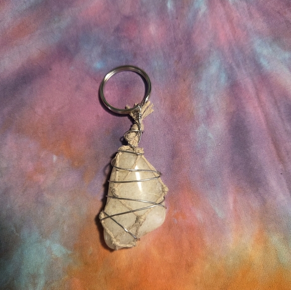 Quartz Keychain - Picture 2 of 2
